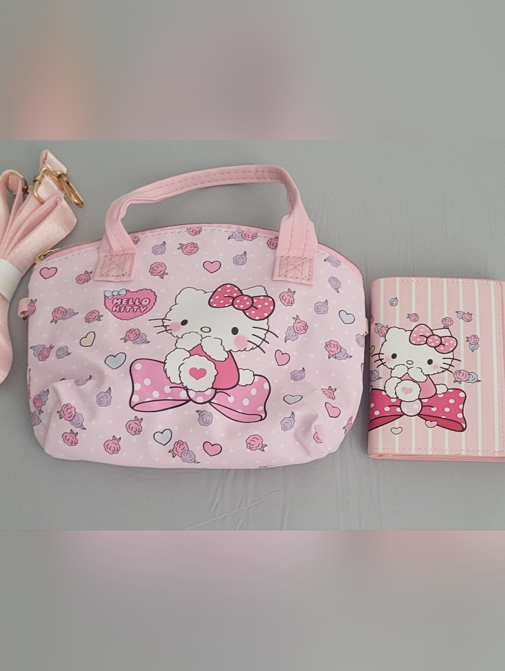 Hello Kitty Theme Wallet And Purse
